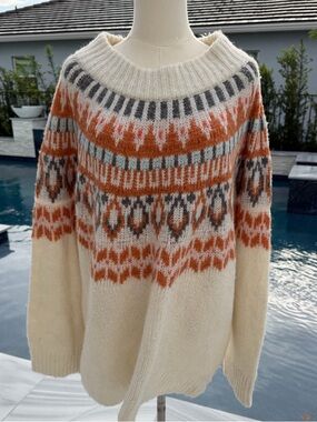 Aerie XL Cream Fair Isle Knit Sweater with Rust and Gray Accents s28